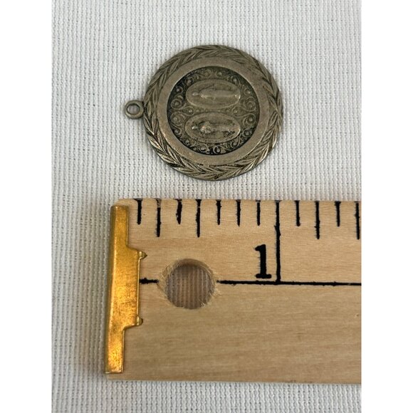 Vintage Religious Medallion Pendant Dual Saints Silver Tone - Picture 5 of 5